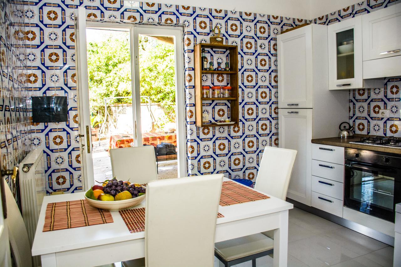 Casa Il Negrito Villa Маса Лубрензе Екстериор снимка